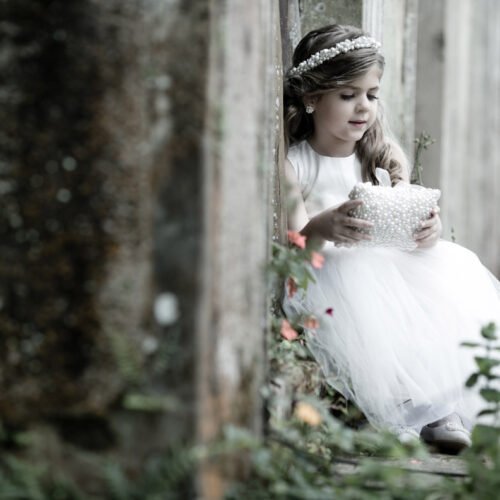 Coleção Lovely - Rendas Plumas Perolas e Pedras Strass